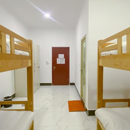 Easy Backpackers Paradise 西哈努克 外观 照片